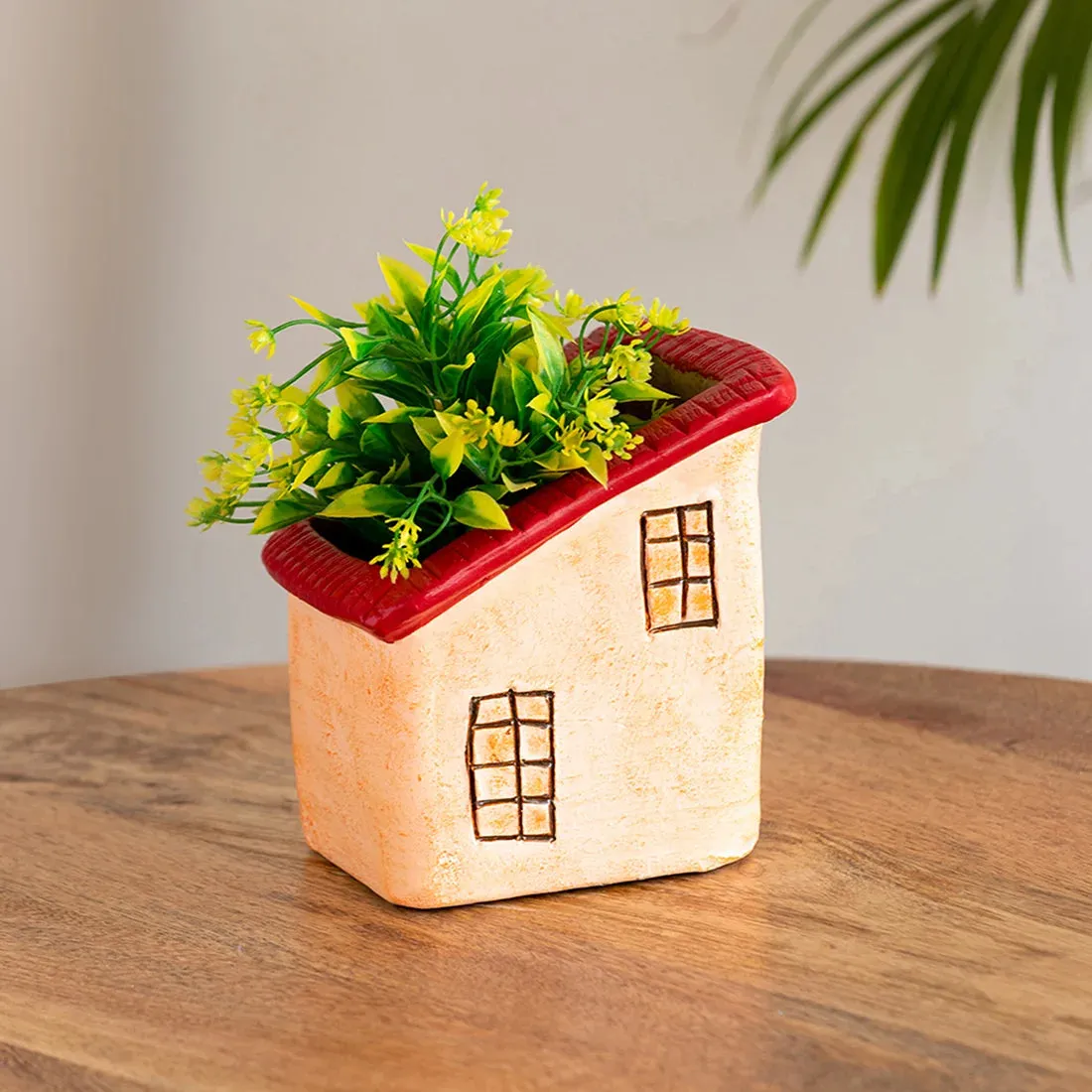 'Homely Cottage' Handmade & Hand-Painted Terracotta Table Planter Flower Pot (15.5 cm, Peach)