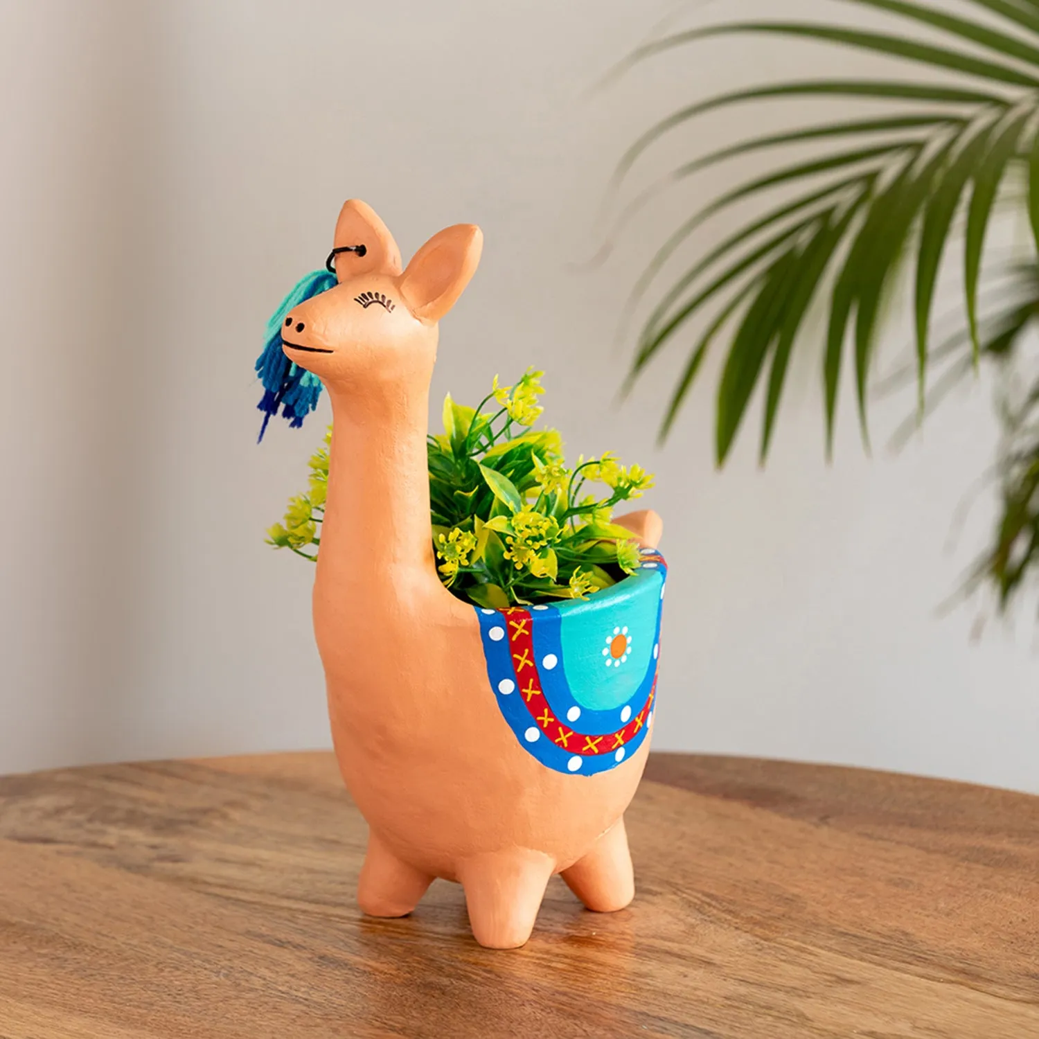 Hopping Kangaroo' Handmade & Hand-Painted Terracotta Table Planter Flower Pot (11.3 Inch, Peach)